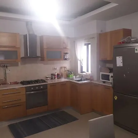 Appartement Double Bedroom For Rent